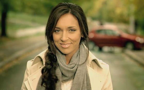 Алсу окончила ГИТИС, курс Валентина Теплякова