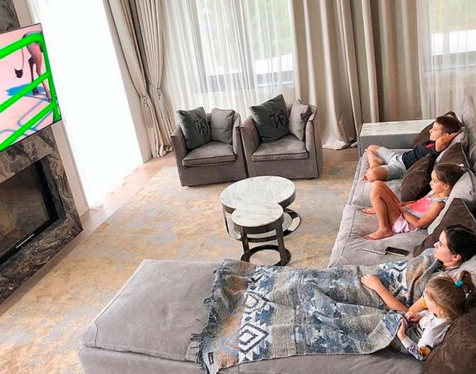 Большой дом ведущей Ксении Бородиной