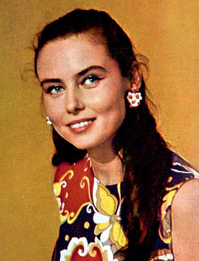 О романтических отношениях СОЛОМИНА с Викторией ЛЕПКО знает первая жена актёра - Наталья