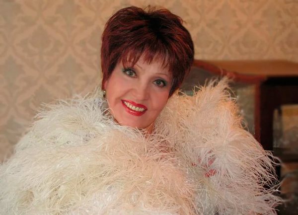 Первые гастроли прошли в Прибалтике