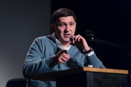 Сергей Пускепалис - глав. режиссер театра