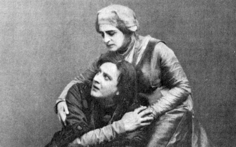 Василий Качалов и Ольга Книппер-Чехова в спектакле "Гамлет" 'Василий Качалов и Ольга Книппер-Чехова в спектакле